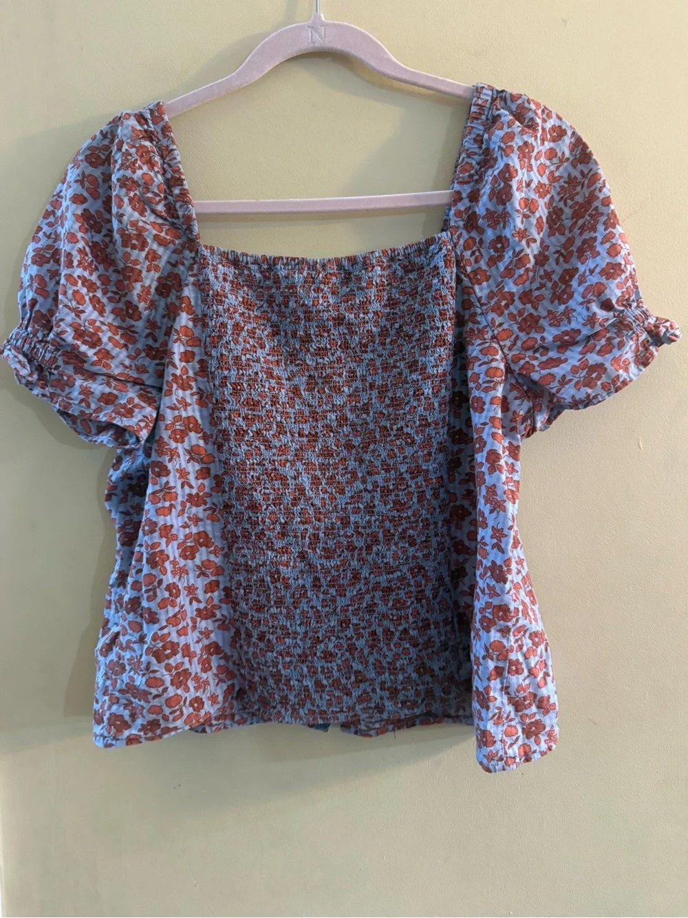 Madewell Kallie Button Front Smocked Top, size 8